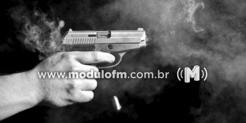 Homem é baleado após discussão em bar em Patrocínio