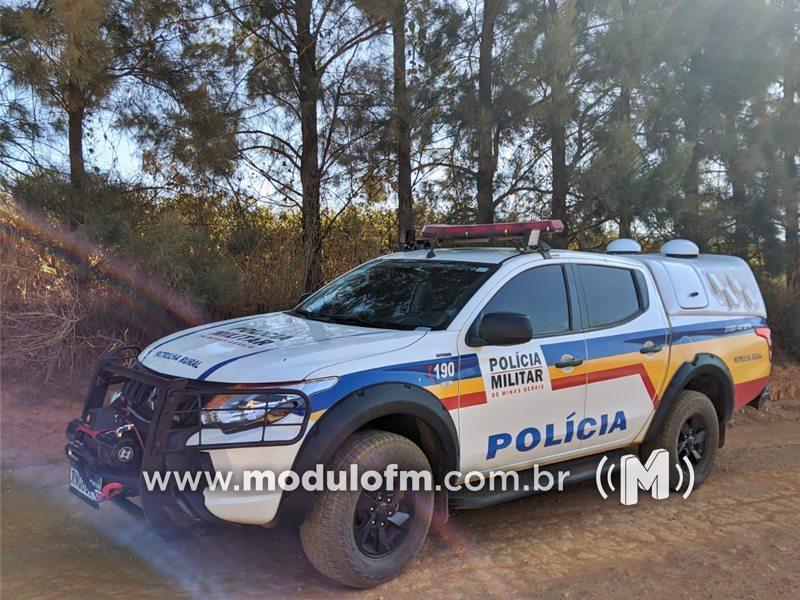 Criminosos invadem fazenda e levam tratores, implementos agrícolas e diversos objetos na região de Pirapitinga