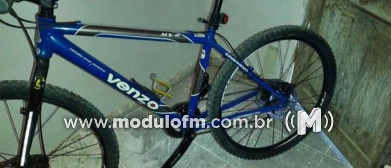Residência é invadida e bicicleta é furtada no bairro São Cristóvão