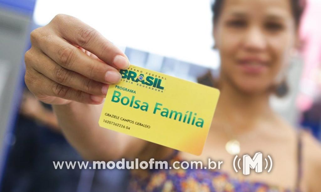 Representante do Programa Bolsa Família em Patrocínio alerta famílias para atualizarem seus cadastros