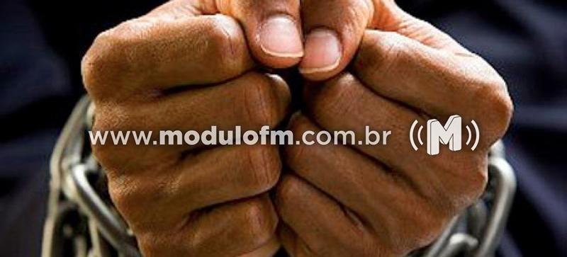 PM age rápido e prende homem que furtou a própria mãe em Patrocínio