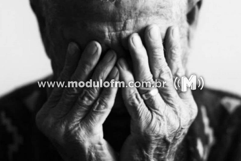 Idosa de 70 anos é agredida a pauladas durante briga de irmãos em Patrocínio