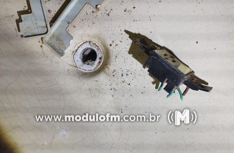 Imagem 2 do post Homem que furtava cabos de cobre em residências acaba preso em Patrocínio