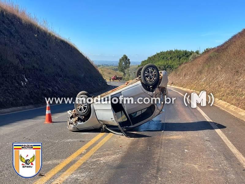Idoso fica ferido devido a derramamento de óleo na pista na BR-146 em Serra do Salitre