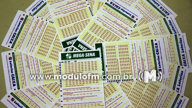 Aposta de Patrocínio acerta quina e ganha mais de R$ 72 mil na Mega-Sena