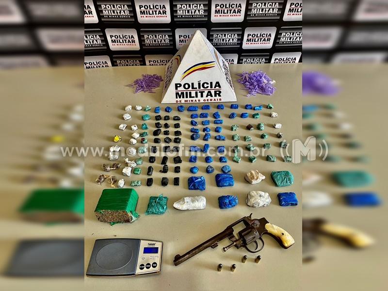 Três suspeitos são presos e grande quantidade de droga é aprendida após operação da PM em Celso Bueno