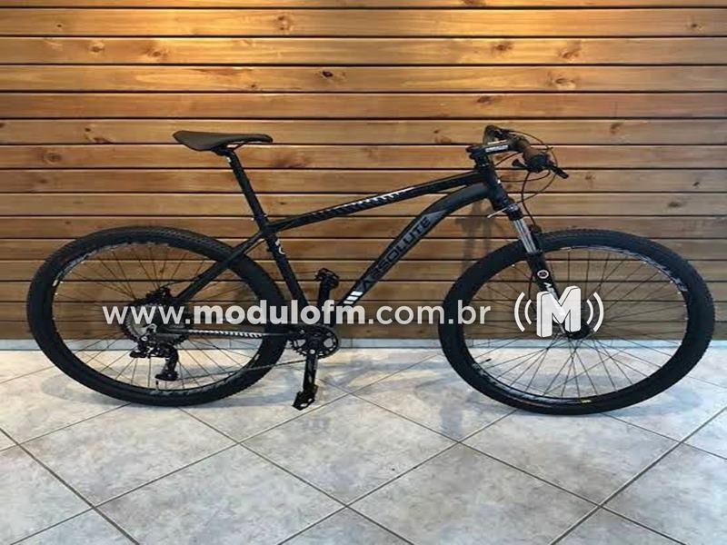 Adolescente de 15 anos tem bicicleta furtada em Patrocínio