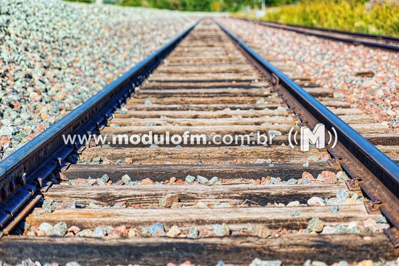 Criminosos furtam trilhos de ferro na Estação Ferroviária de Patrocínio