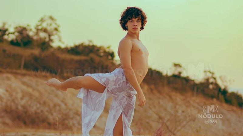 Patrocinense é escolhido como melhor bailarino do Prêmio Curitiba...