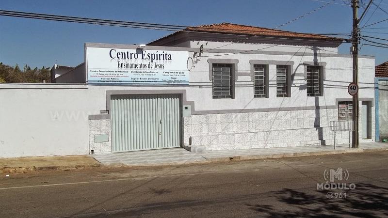 Centro Espírita Ensinamentos de Jesus promove bazar solidário neste sábado (5)