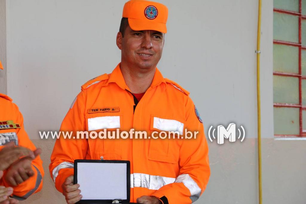 Imagem 10 do post Mosaic Fertilizantes doa veículo e equipamentos ao Corpo de Bombeiros em Patrocínio