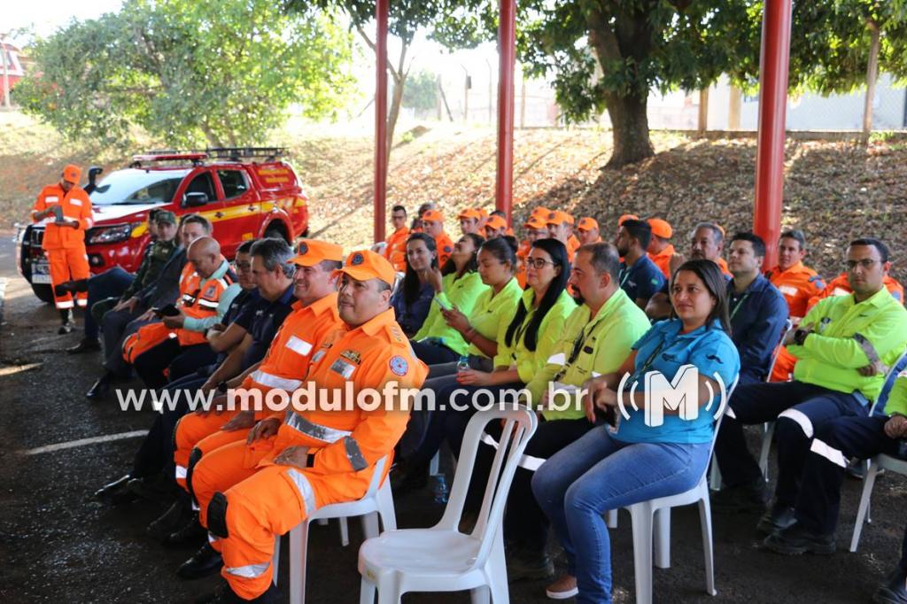 Imagem 2 do post Mosaic Fertilizantes doa veículo e equipamentos ao Corpo de Bombeiros em Patrocínio