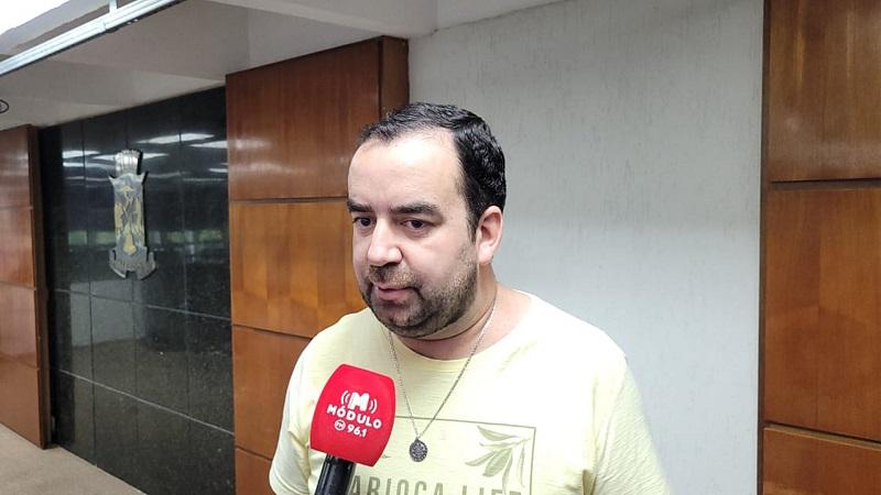 Vereador comenta projeto que autoriza procedimentos para instalação da...
