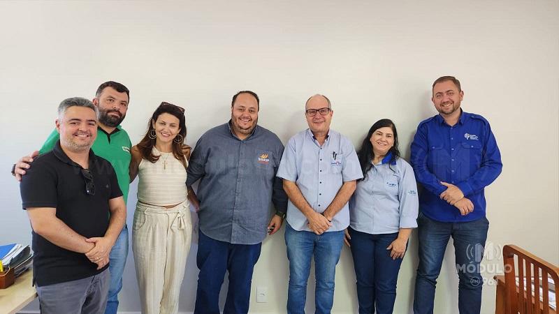 ACIP/CDL e entidades ligadas ao projeto Rota do Café se reúnem com secretário de Obras