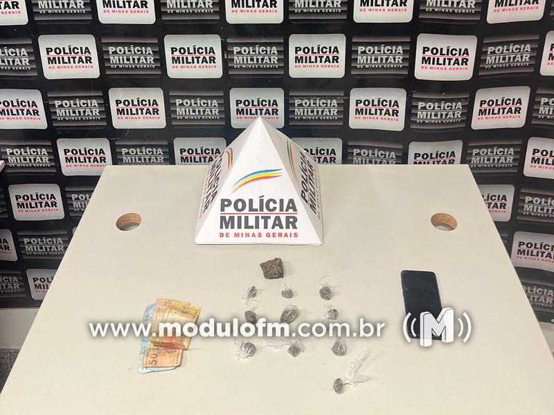 Homem que já estava em prisão domiciliar é preso suspeito de tráfico de drogas em Patrocínio