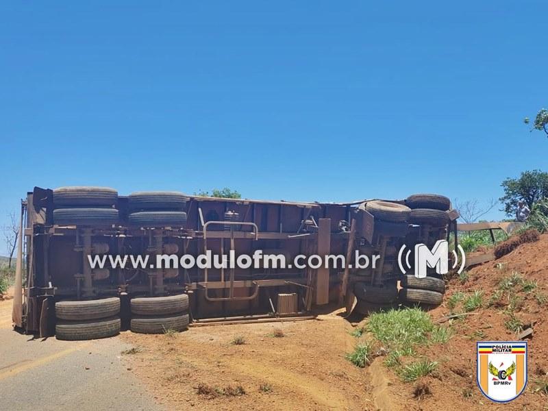 Carreta tomba e interdita parcialmente a rodovia MG-188 em...