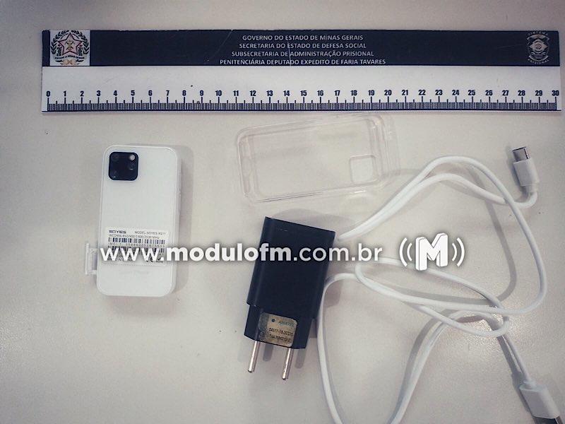 Fim da linha: Advogado é flagrado entregando celular para detento na Penitenciária de Patrocínio
