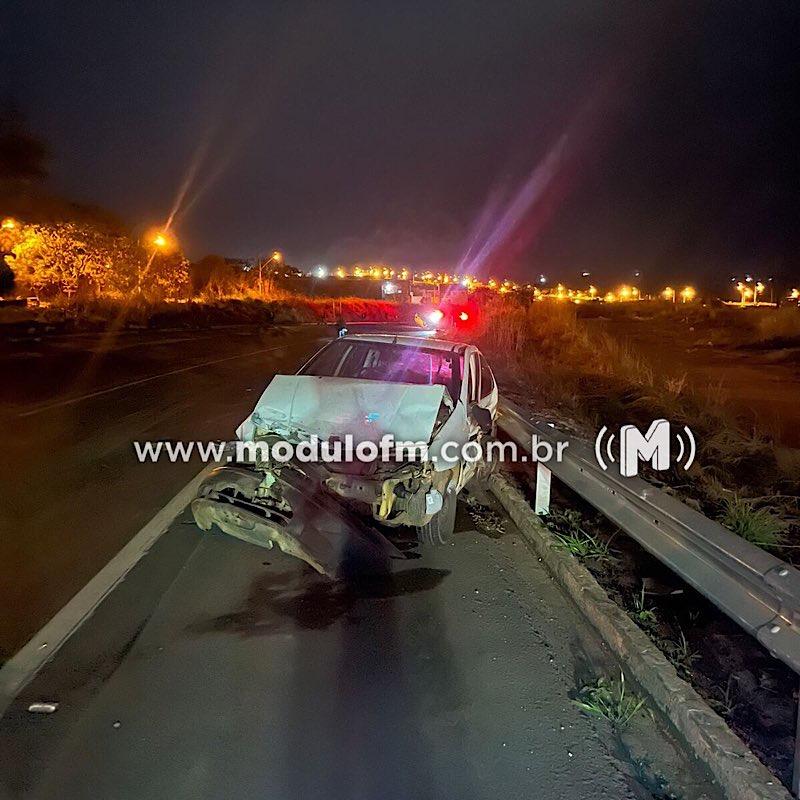 Grave acidente deixa três pessoas feridas, incluindo uma criança de 3 anos na BR-365