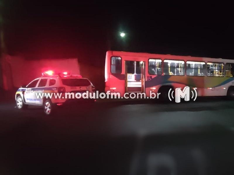 PM detém jovem em flagrante por pegar 