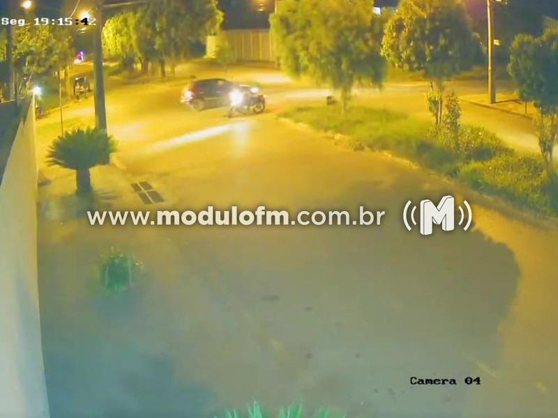 Veja o vídeo: Polícia busca motorista que atropelou casal...