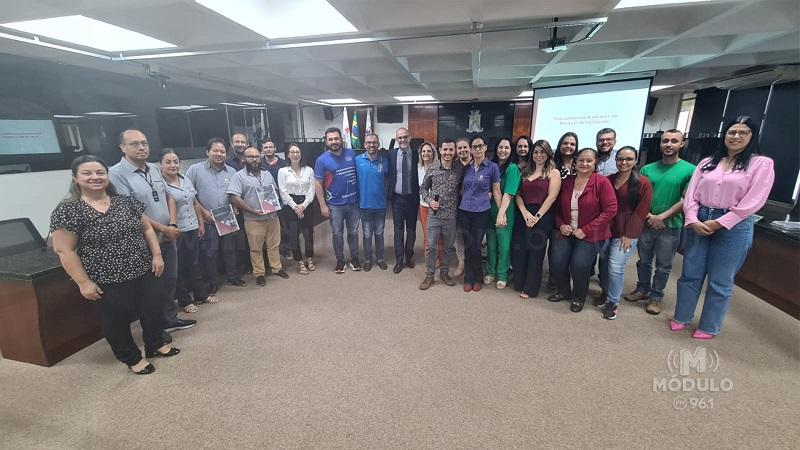 Câmara Municipal promove curso prático para implantação da nova...