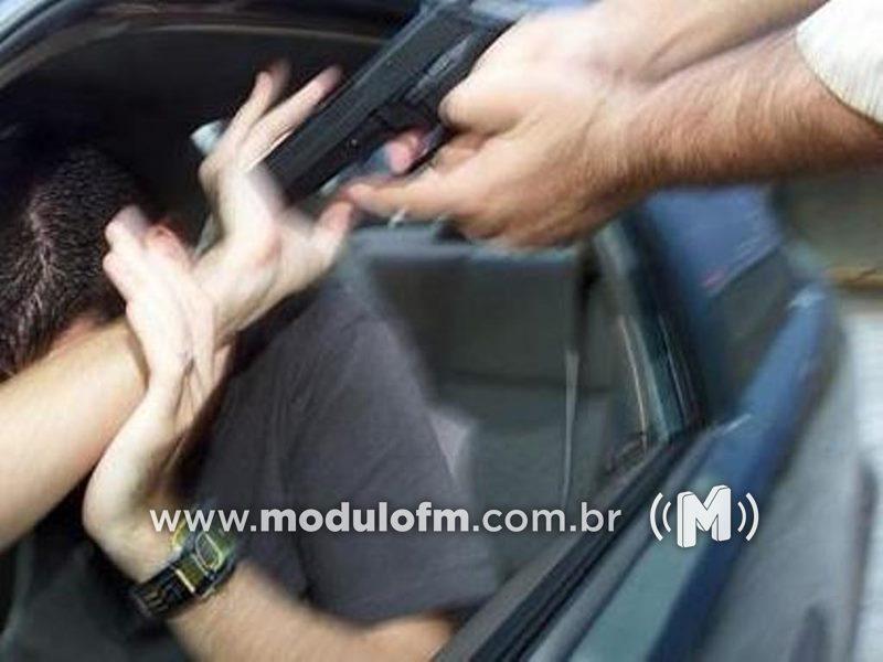 Casal de namorados vive momento de terror durante tentativa de sequestro em Patrocínio