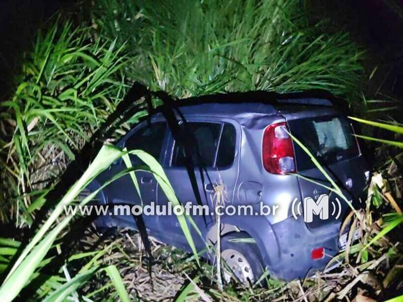 Homem a caminho do trabalho fica ferido em acidente na madrugada em Patrocínio