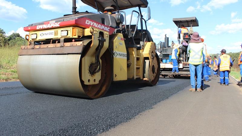 BR-365 e MGC-462 recebem obras de manutenção ao longo da semana