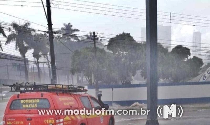 Fortes Chuvas em Patrocínio: Bombeiros Emitam Orientações de Segurança