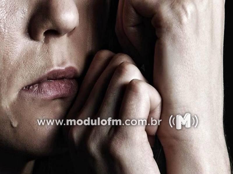 Mãe é agredida com socos e chutes e ameaçada com faca pelo filho de 14 anos em Patrocínio