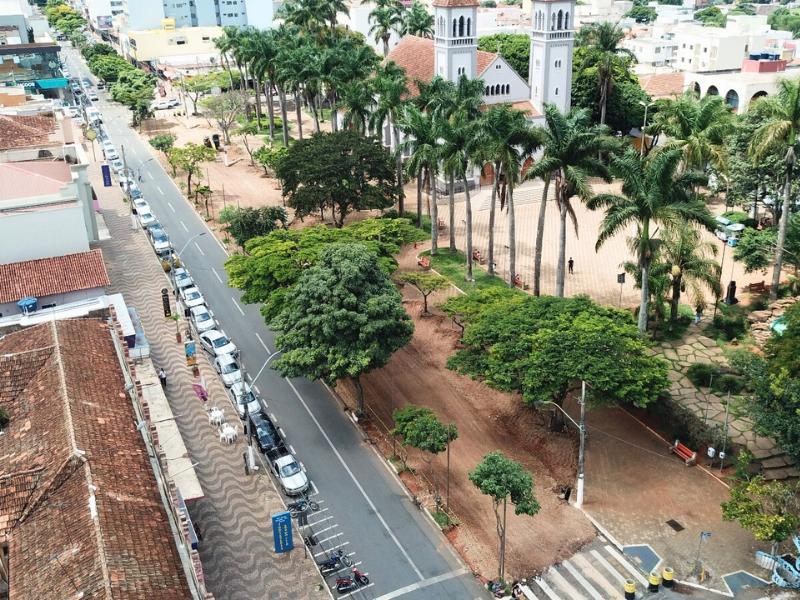 Ministério Público move ação contra o Governo Municipal por supostas irregularidades na revitalização da Praça Santa Luzia
