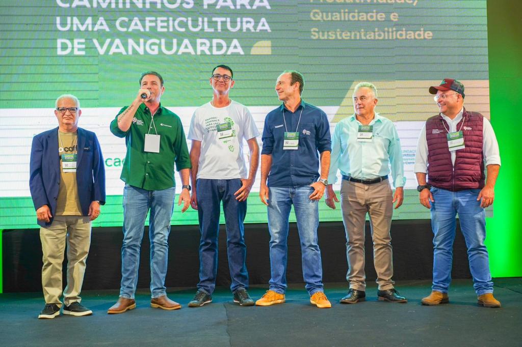Simpósio Caminhos Para uma Cafeicultura de Vanguarda atingiu mais...