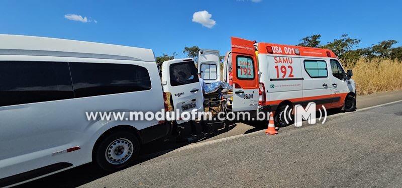 Imagem 1 do post Colisão frontal entre carro e caminhão deixa uma vítima fatal na BR-365