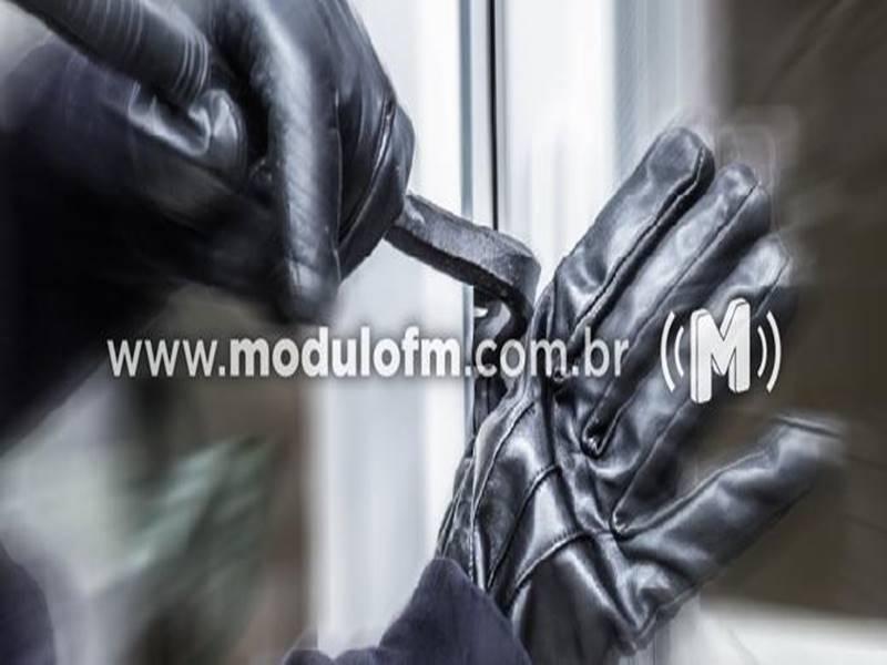 Residência é arrombada e furtada em Patrocínio
