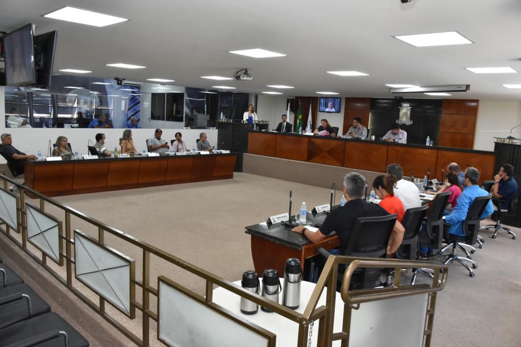 Reunião da Câmara terá avaliação de diretrizes da lei orçamentária e pedido de informações da qualidade da água