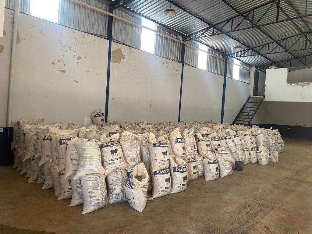 VÍDEO: Polícia Militar desmantela quadrilha e recupera 1500 sacas de café roubadas em Monte Carmelo e avaliadas em R$ 1,5 milhão