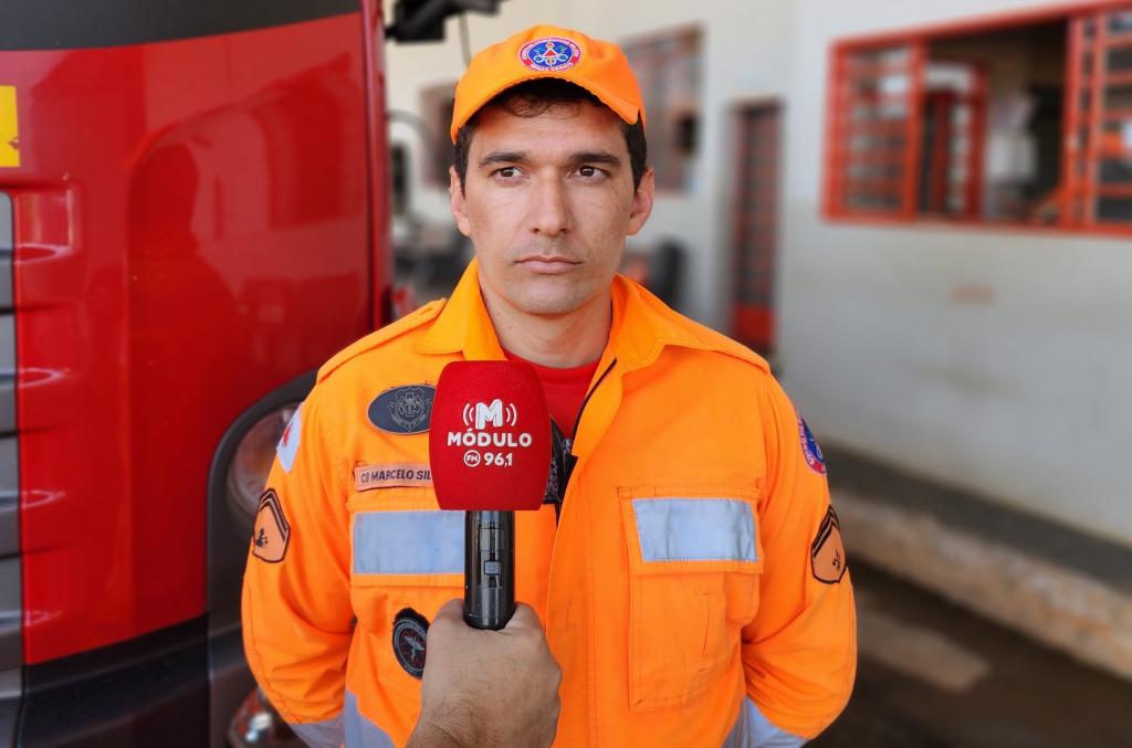 Incêndio de grandes proporções próximo ao aeroporto de Patrocínio é controlado pelo Corpo de Bombeiros