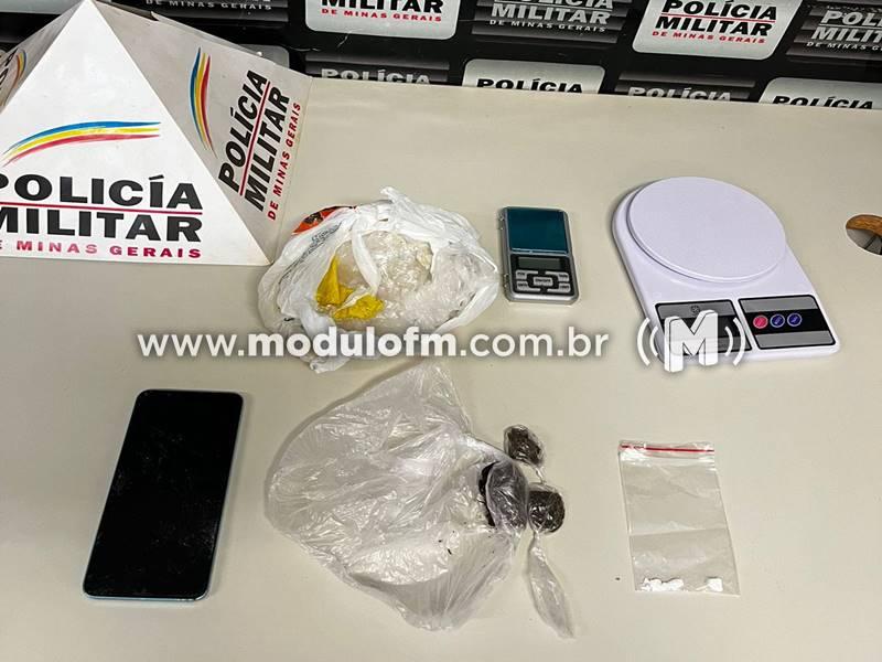 Jovem de 21 anos é preso com drogas no bairro Santo Antônio