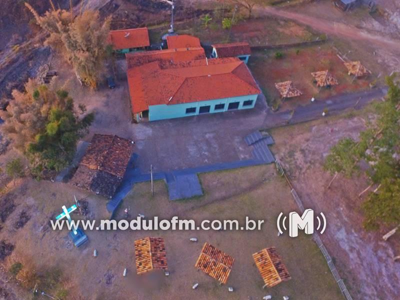 Após denúncia de depredação e tráfico de drogas na Gruta dos Santos Reis, PM prende homem com entorpecentes no local