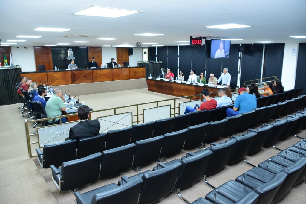 Câmara vota gratificação para agentes públicos com funções em licitações e contratos administrativos