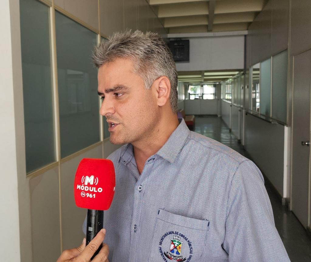 Secretário de Obras pede apoio a produtores na busca por mais cascalheiras licenciadas