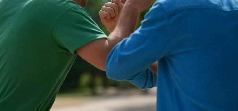 Briga entre supostos torcedores de Mamoré e URT ocorre...