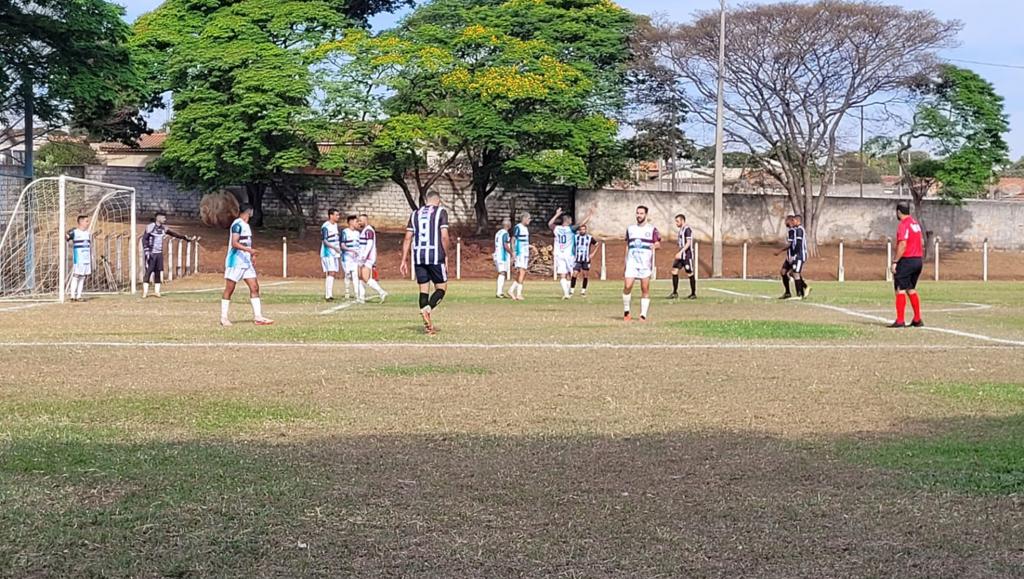 Carajás/Fluminense enfrenta o Paranaíba Esporte de olho na liderança...