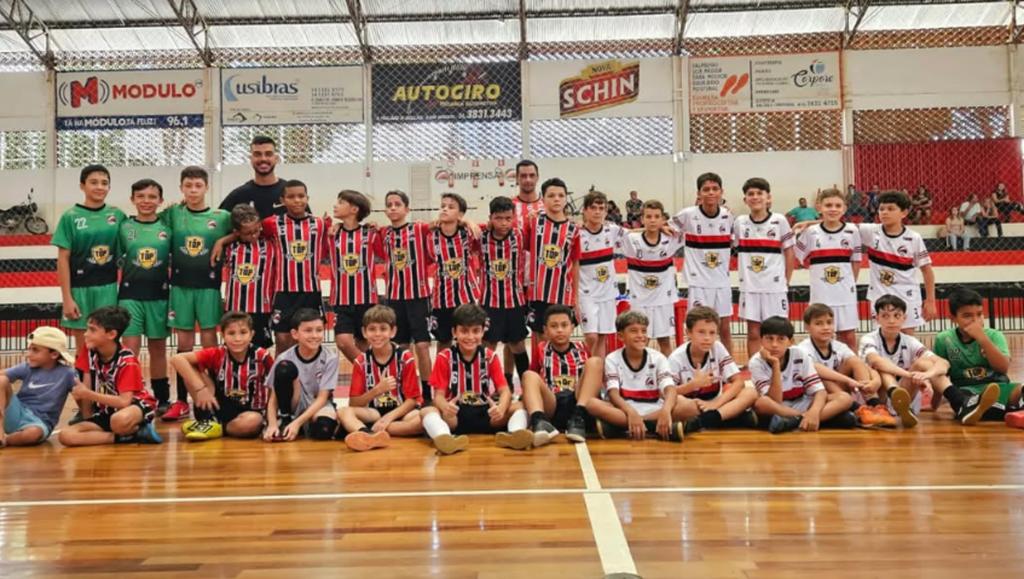 Matheus Ferreira 'Pescoço' não é mais o técnico do...