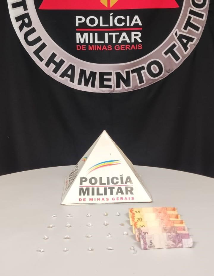 Mulher e homem são presos em Patrocínio por tráfico...