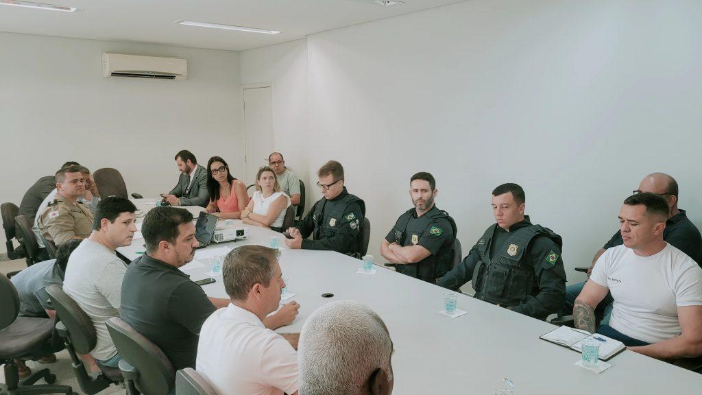 Imagem 1 do post Reunião define estratégias de segurança para a Fenacafé 2025