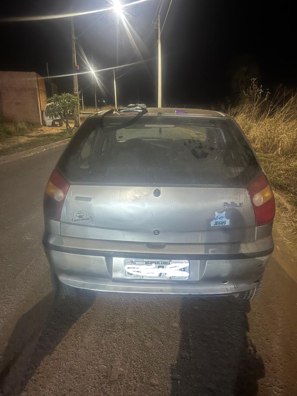 Homem é preso por estelionato e dirigir embriagado em...