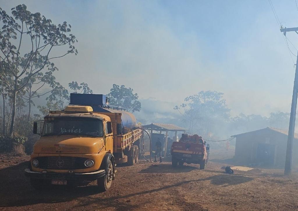 Imagem 1 do post Incêndio na região do Pântano é controlado após dois dias de combate