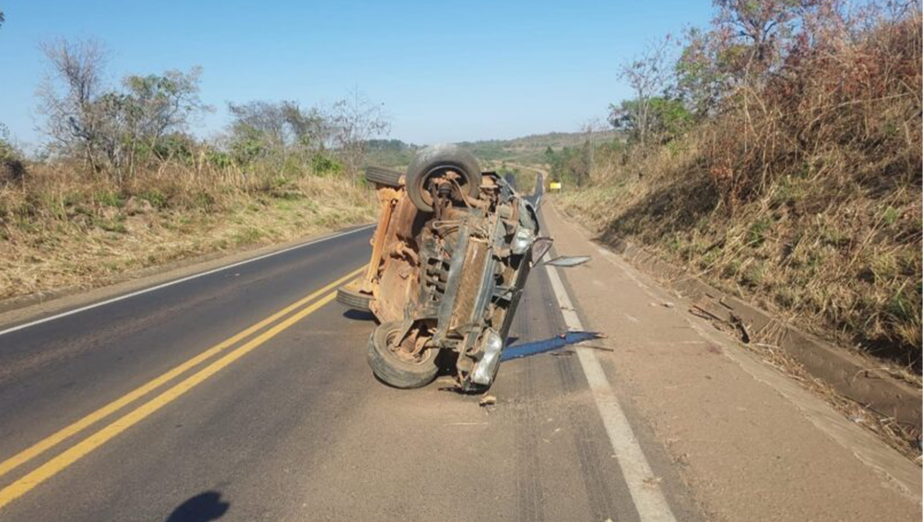 Motorista é preso após acidente que deixa mulher gravemente ferida na MG-190