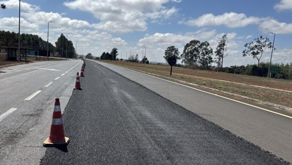 Obras na BR-365 seguem até domingo com sistema Pare e Siga entre Patrocínio e Monte Carmelo